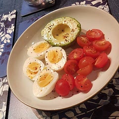 Was surprised how enjoyable this was. I prepped the eggs the night before so it was very quick to assemble in the morning. 

I hate making boiled eggs but found a great tip online. Use a vegetable steamer! I used large eggs. Let the steamer heat up, then add the eggs. I put them in for 12 minutes, next time I will try 10 minutes instead to get a softer yolk.