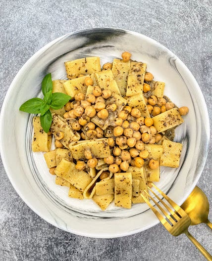 Black Truffle Chickpea Pasta