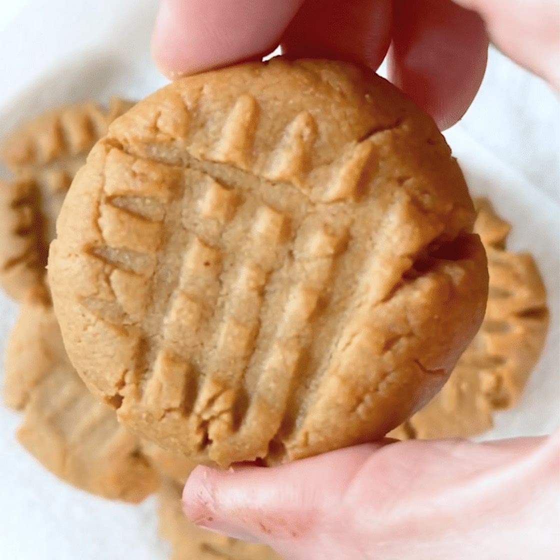 3 Ingredient Keto Peanut Butter Cookies