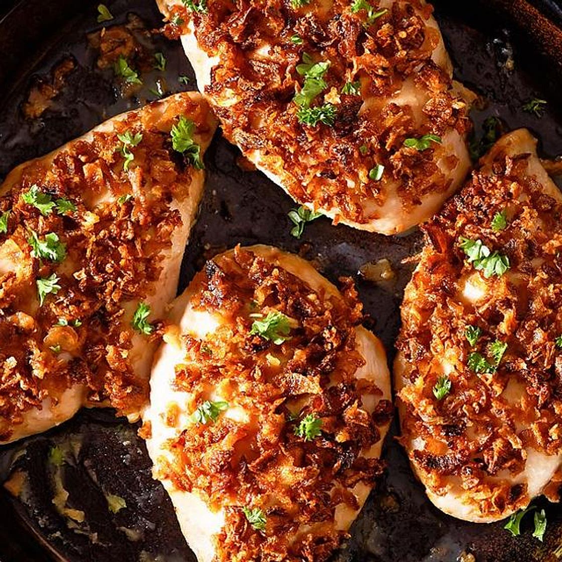 6-Ingredient Crispy Baked French Onion Chicken Recipe Is a 30-Minute Dinner Winner